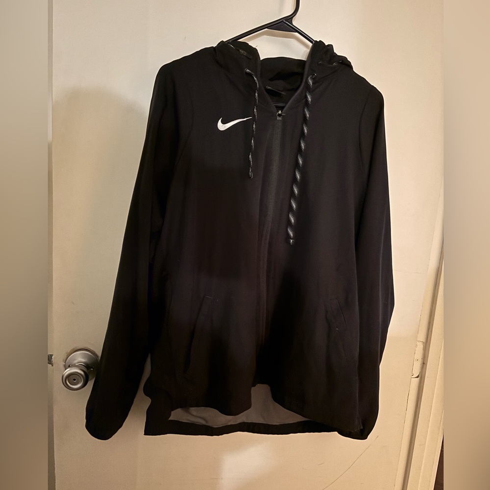 nike women’s jacket